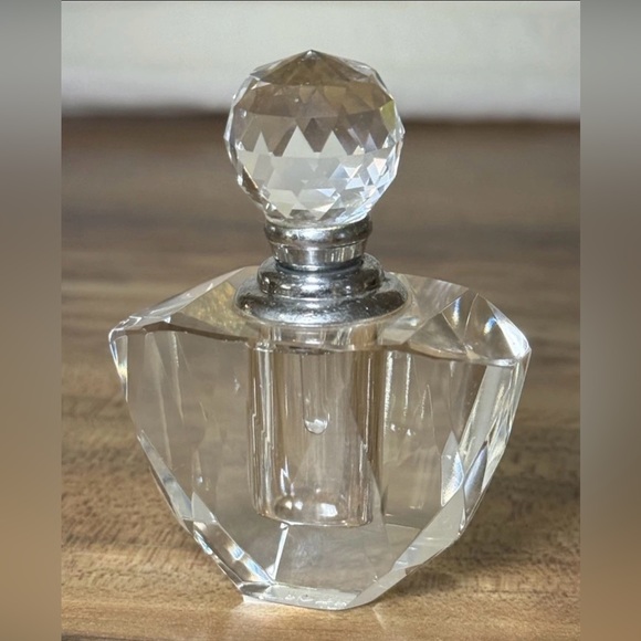 Saks Fifth Ave Crystal Cut Perfume Bottles Lot Of 3 Geometric Facets Signed Rare - Picture 8 of 12